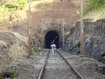 mhc_tunnel.jpg