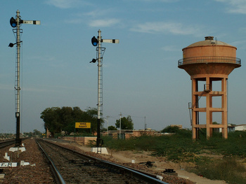 Banar Railway Station_Dec_2005