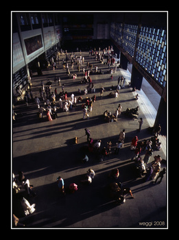 achmedabad-station2