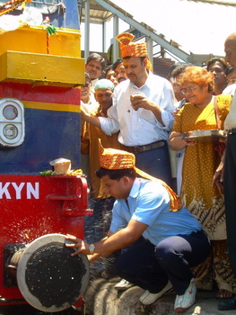 Inauguration of the Nasik - Pune and Pune - Nasik Express