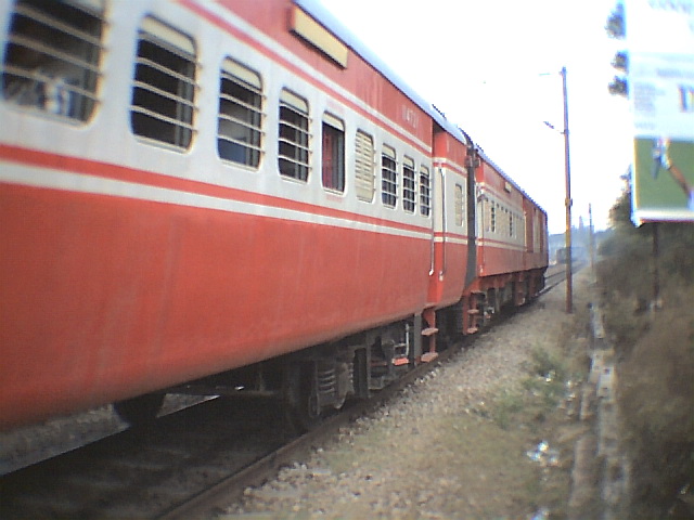 dmu003.jpg