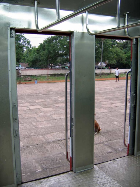 digha_dmu_door.jpg