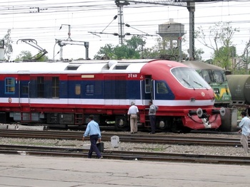 The_Aerodynamic_DMU_looks_sooooooo_sleek.jpg