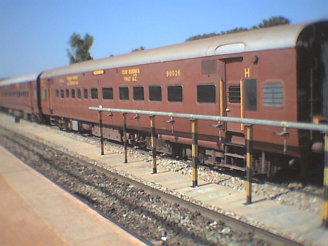 Trains005_001.jpg