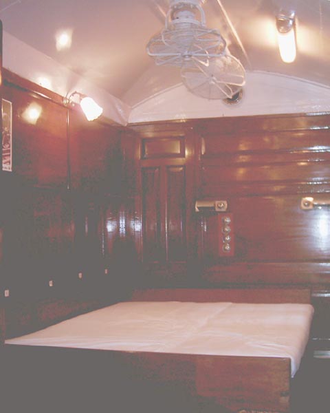 erhr_saloncabininterior.jpg