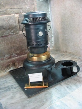 nwr_oil_stove.jpg