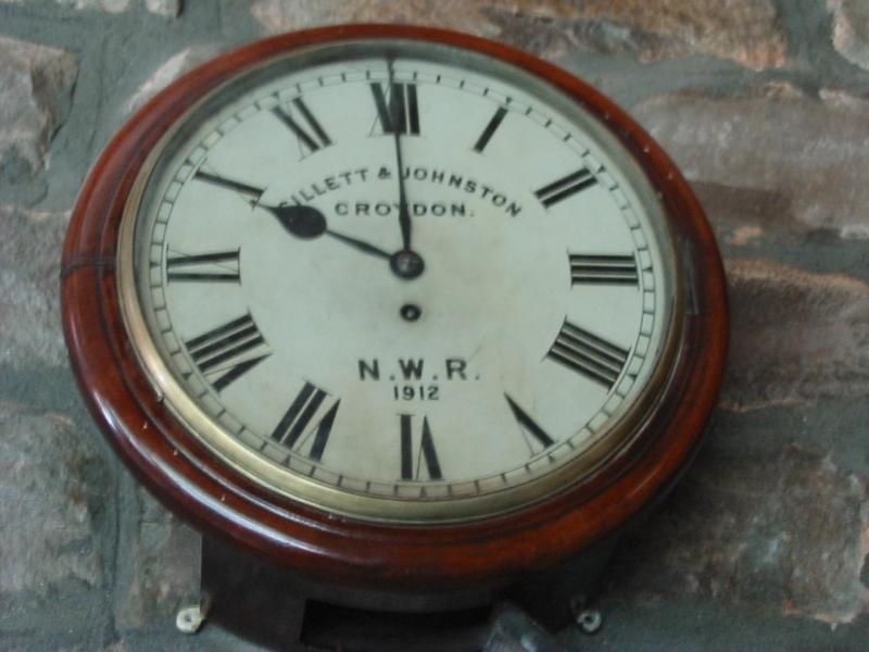 nwr_clock_2.jpg