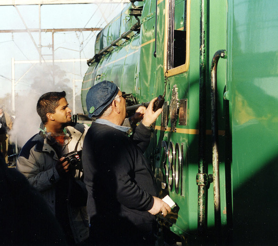 jason_steam_special_sydney_Jul2003.jpg