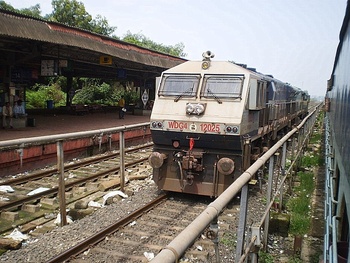 WDG-4 # 12025 of UBL at Ratnagiri station. (Dhirendra Maurya)