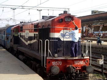 RTM WDM -2A 18570 at BSR (Dhirendra Maurya)