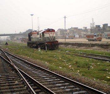 SPJ WDM-2 # 17927 at GD (Dhirendra Maurya)