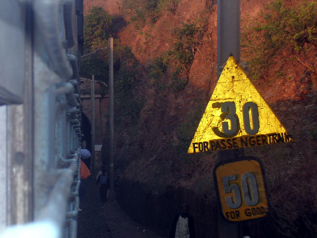 tunnel_speed_restriction.jpg
