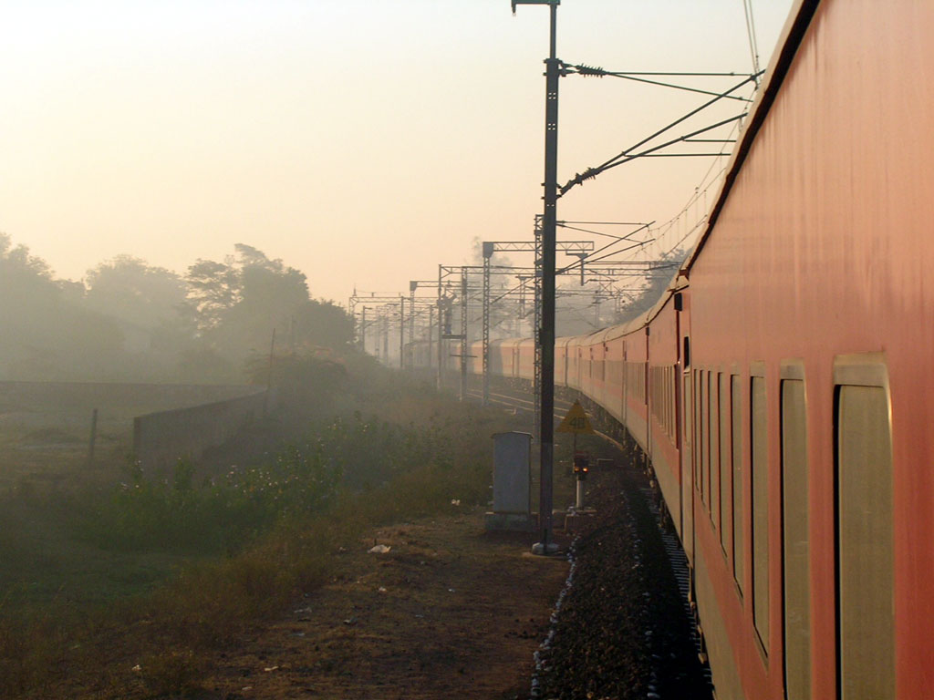 Mumbai_Rajdhani_curve.jpg