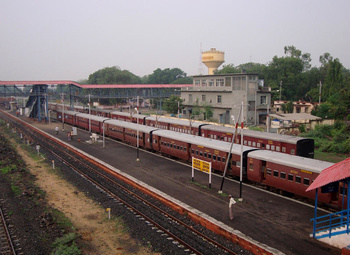 Two MG rakes resting at Mehsana station. These will return to ADI as per schedule.