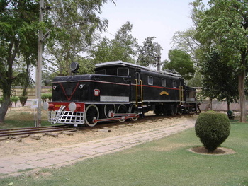 The Crocodile (aka Khekda - Crab in Marathi) which was in use on CR's 1500V DC lines.  (Location is NRM, New Delhi) (Uttam paduk