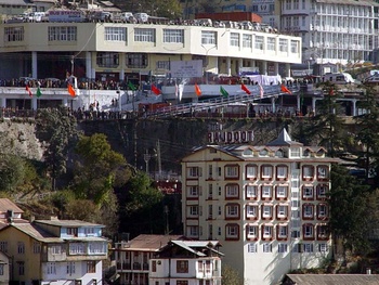 view_of_simla_extension_station_from_simla_main_ksr_vikas_9nov03.jpg