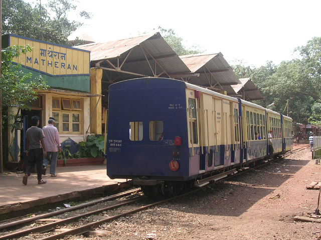 waiting_train_Matheran.jpg