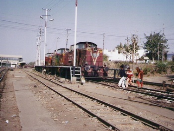 WDS_4_s_sationed_back_to_back_at_ajmer.jpg