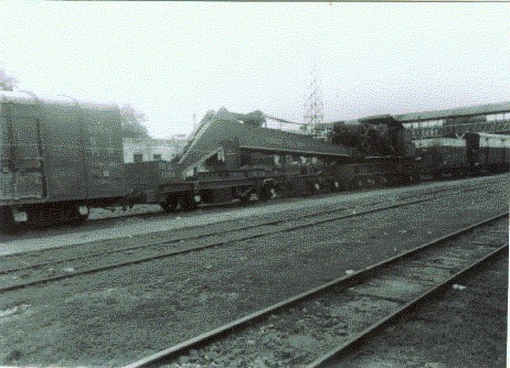 hurst_nelson_steam_crane_1966_rewari_2003.jpg