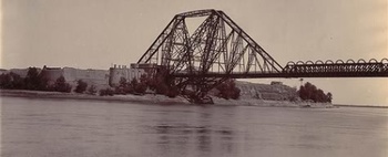 View of Lansdowne bridge.