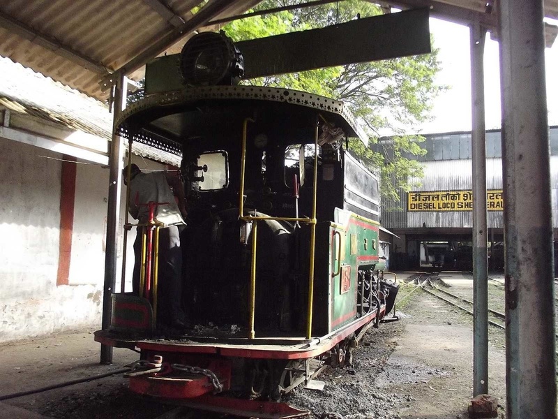 Capturing the cabin of steam loco. Image taken by Deep Soni. (Arzan Kotval)