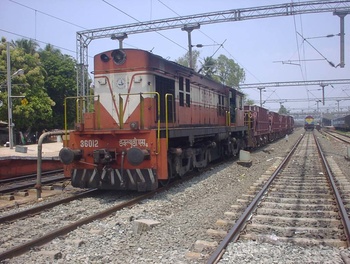 SANY1013up.jpg