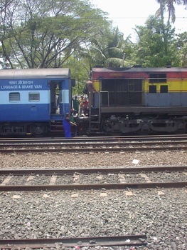 SANY1048up.jpg