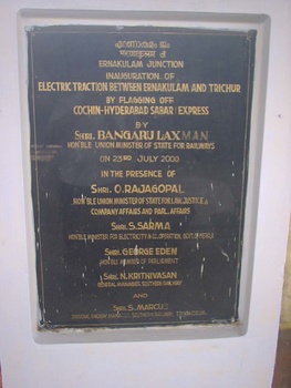 SANY1015up.jpg