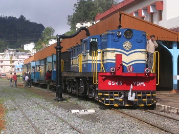 train_arrival_Ooty.jpg