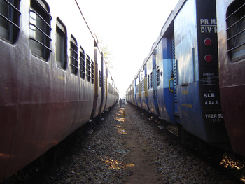 Some MG coaches in the south can be found in BG livery
