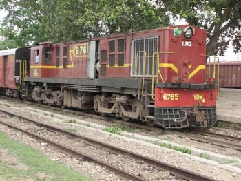 LMG-YDM4-6765 with Saharsa Express