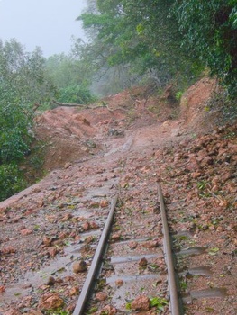 MLR Monsoon Damage Photos 5 of 6: Tracks on Matheran Hilltop 3. Photo by Khamir Bhatia. 8-14-2006