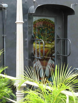 7--Shaan-E-Bhopal--Exterior View-Stained Glass