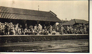 Agra Cantt. station as seen in 1925(probably platform No. 1 looking east).