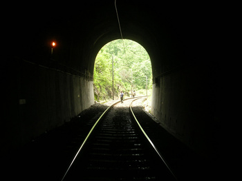 exit_tunnel.jpg