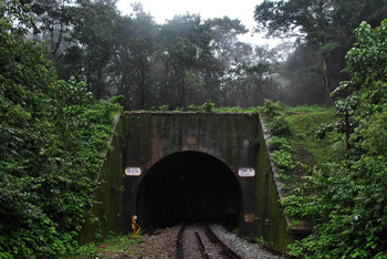 0059b-tunnel-1