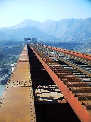 Railway level of Attock Bridge. Photo by Dr Ali Jan, 2004.