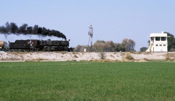 Steam locomotive and signal cabin