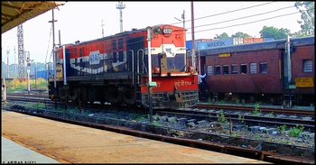 MHOW YDM 4 # 6307 Resting at Ratlam Junction just few months back before gauge Conversion between Ratlam - Indore while the Trai