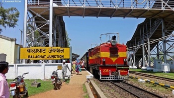 Legendary 10002 Jabalpur - Balaghat Satpura Express Arriving at Balaghat Junction Powered with N.G. Diesel Loco ZDM 4A # 235 Jus